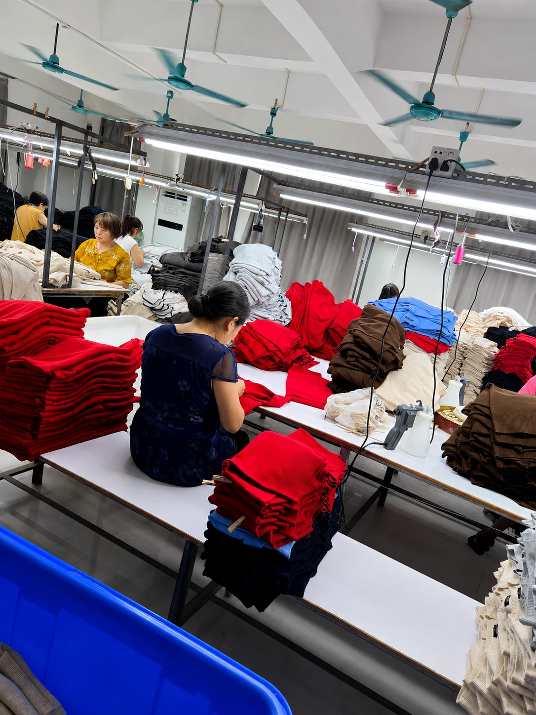 review sweater structure