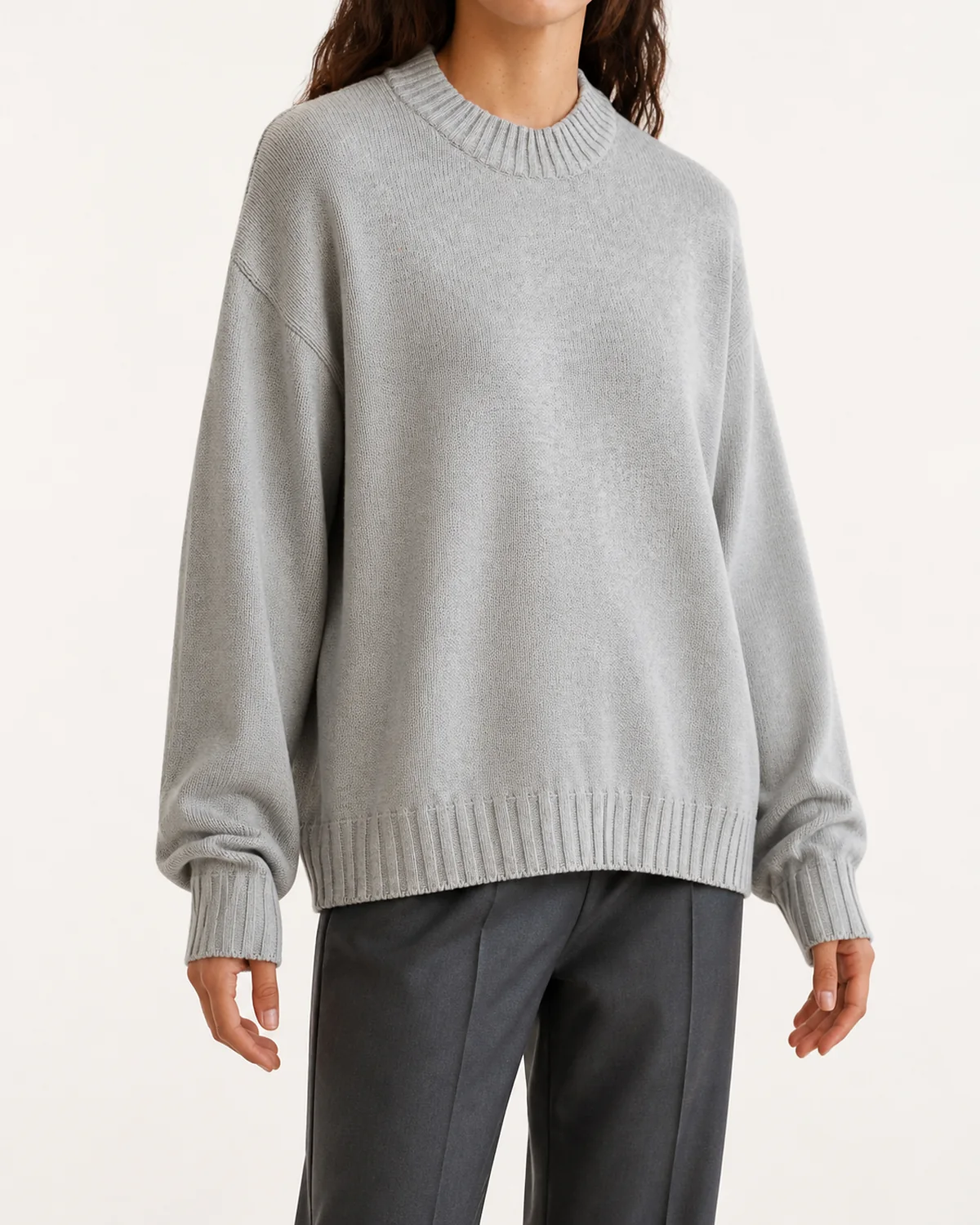 Cotton crewneck sweater finishing detail