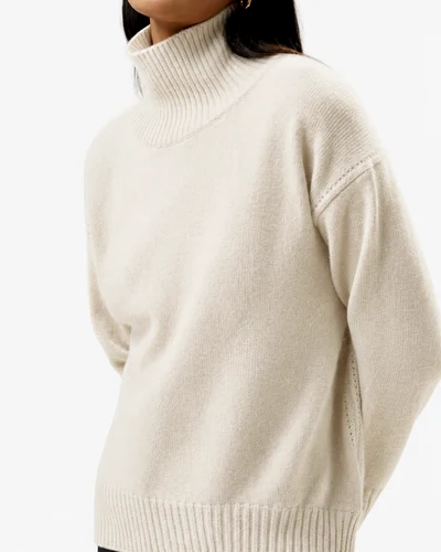 Turtleneck jumper with detailed collar structure for bulk knitwear